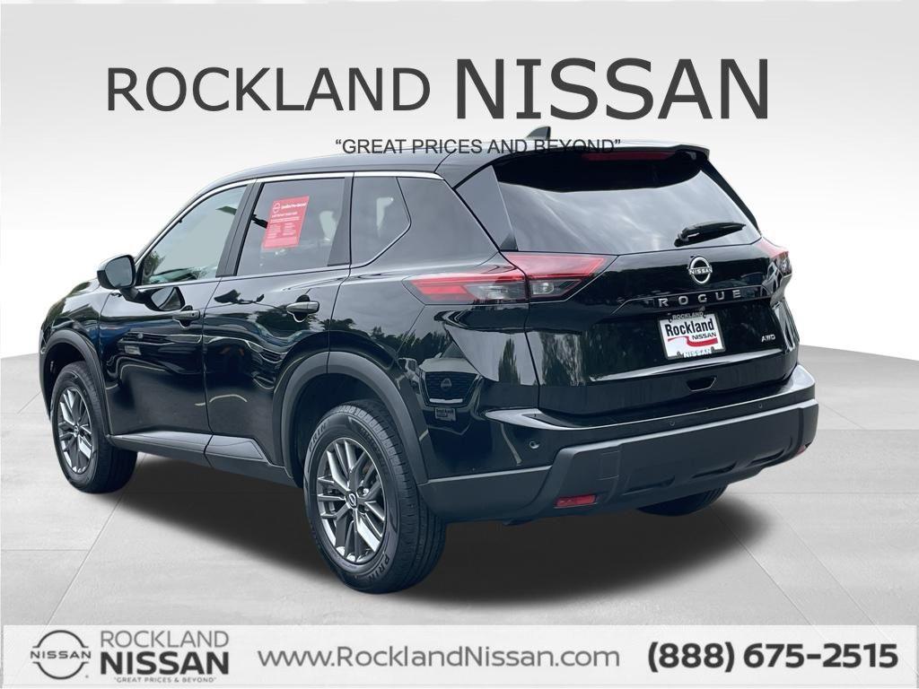 used 2024 Nissan Rogue car, priced at $20,909