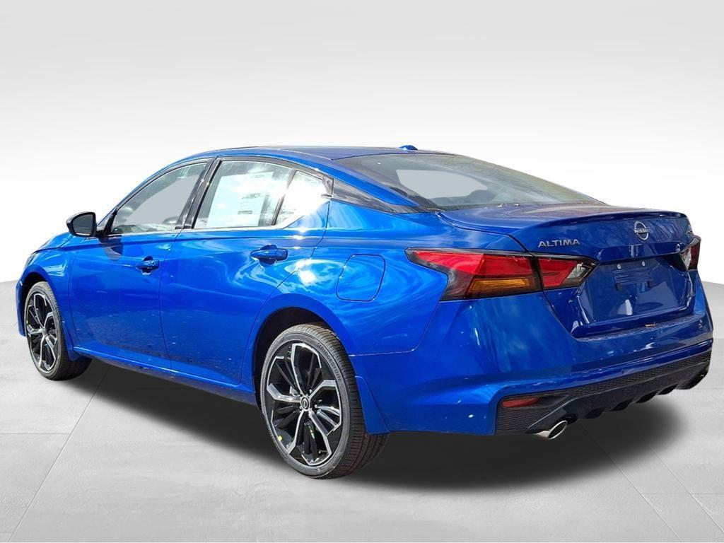 new 2025 Nissan Altima car, priced at $31,755