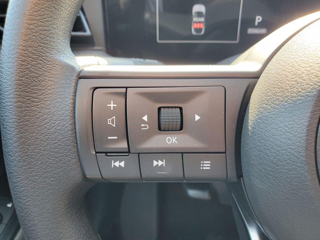 new 2025 Nissan Kicks car, priced at $27,360