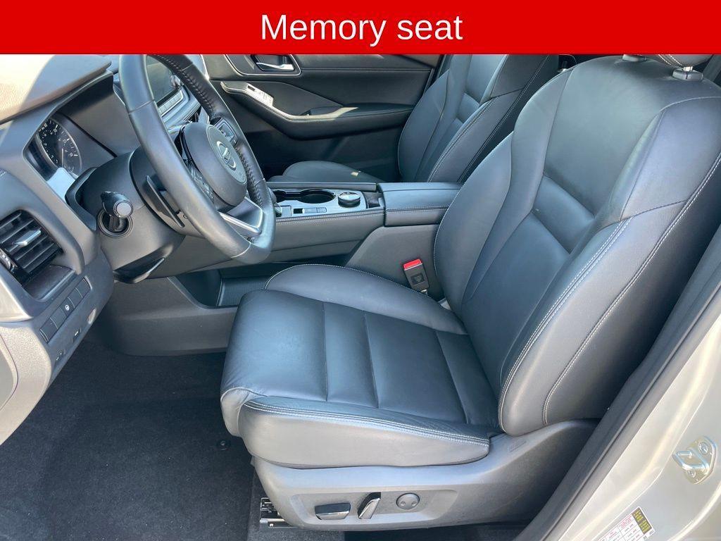 used 2021 Nissan Rogue car, priced at $23,995