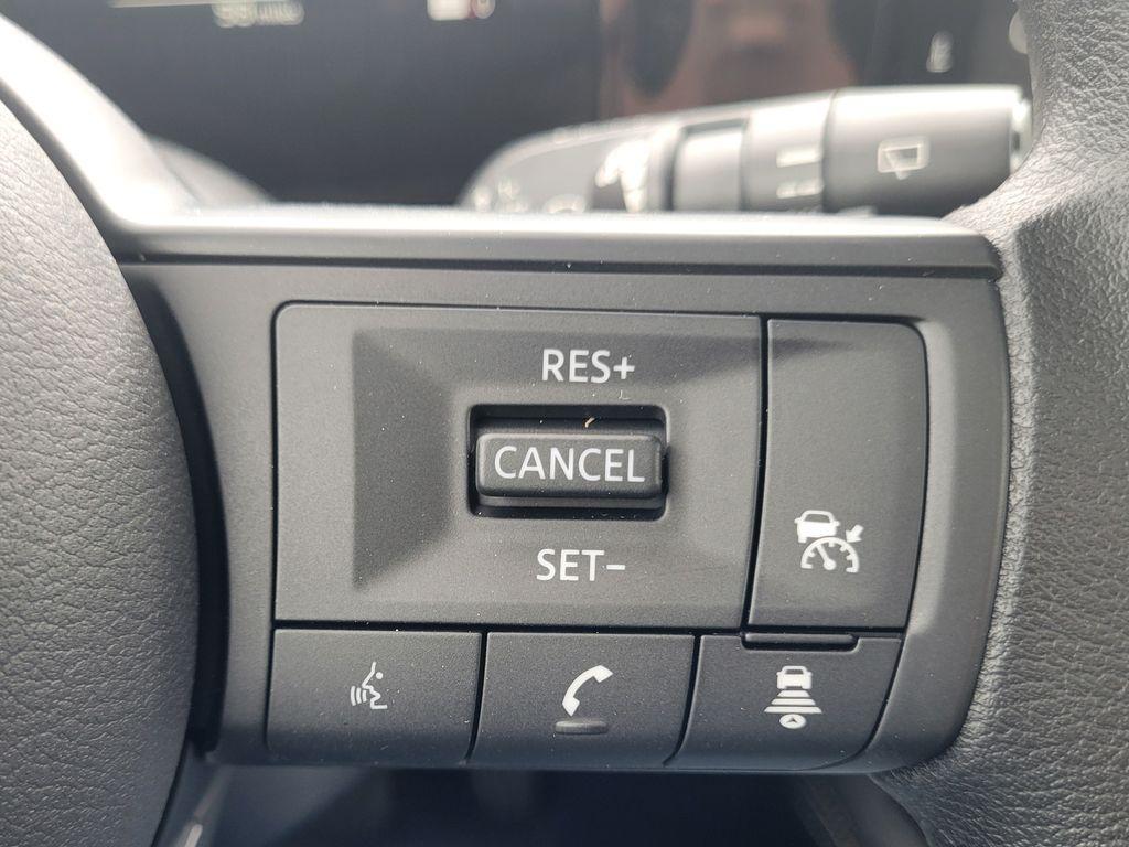 new 2025 Nissan Kicks car, priced at $26,738