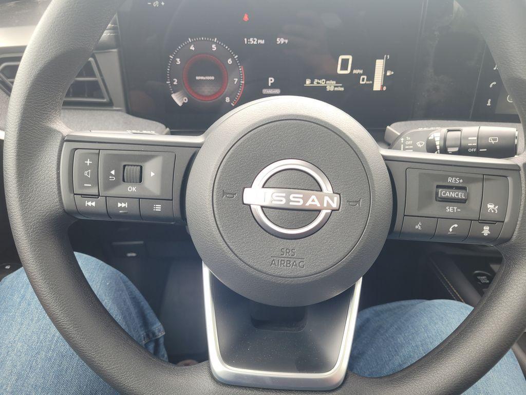 new 2025 Nissan Kicks car, priced at $26,738
