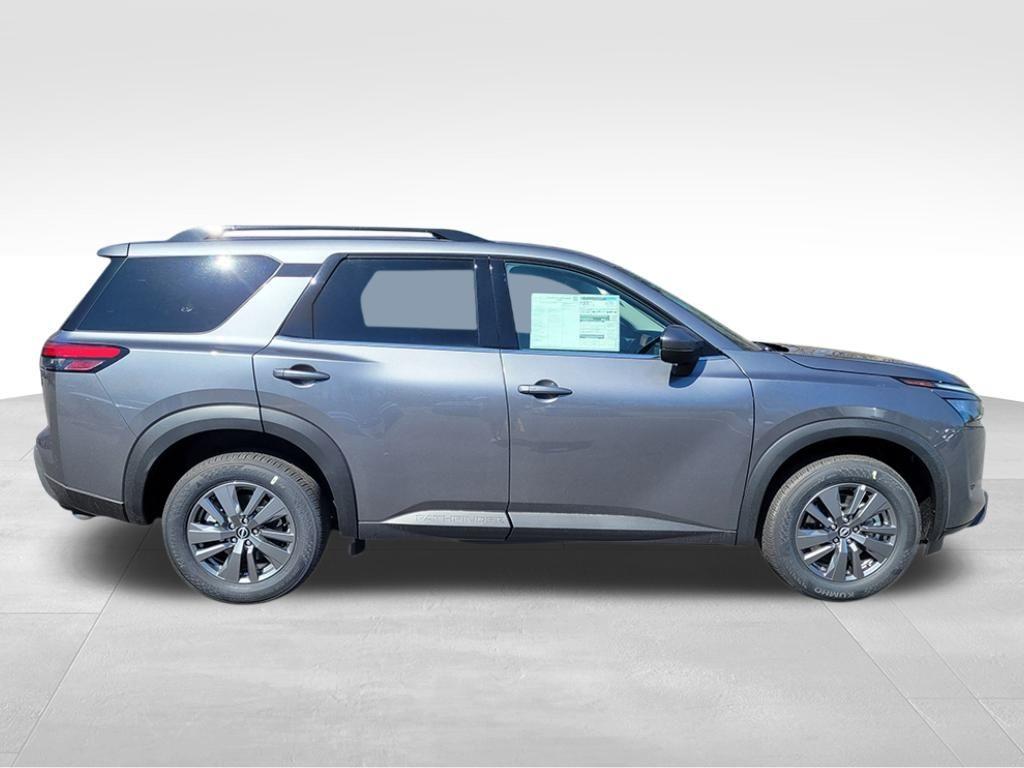 new 2025 Nissan Pathfinder car, priced at $37,497