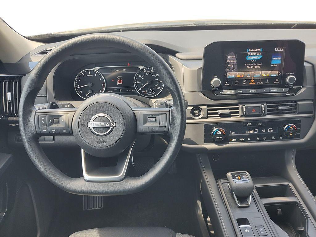 new 2025 Nissan Pathfinder car, priced at $38,076