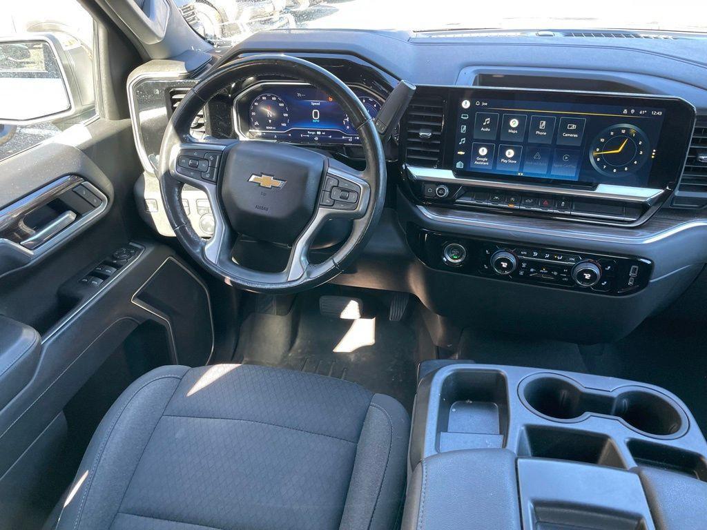 used 2022 Chevrolet Silverado 1500 car, priced at $31,695