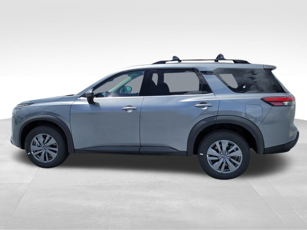new 2025 Nissan Pathfinder car, priced at $35,174