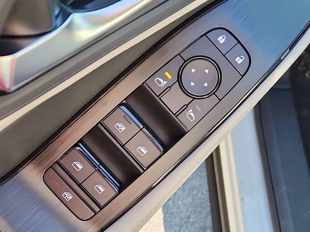 new 2025 Nissan Rogue car, priced at $32,850