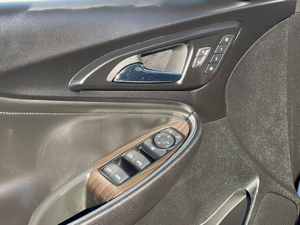 used 2024 Chevrolet Malibu car, priced at $19,895