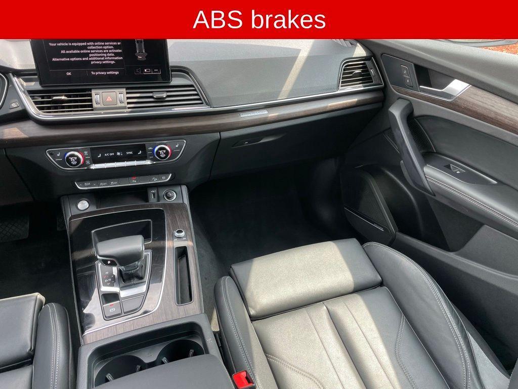 used 2024 Audi Q5 car, priced at $34,919