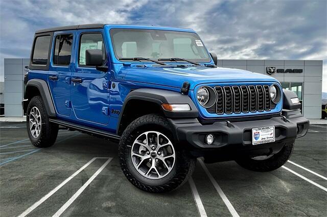new 2025 Jeep Wrangler car, priced at $53,275
