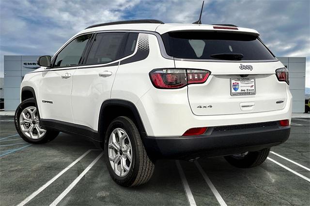 new 2025 Jeep Compass car