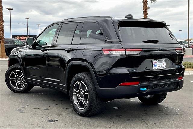 new 2023 Jeep Grand Cherokee 4xe car