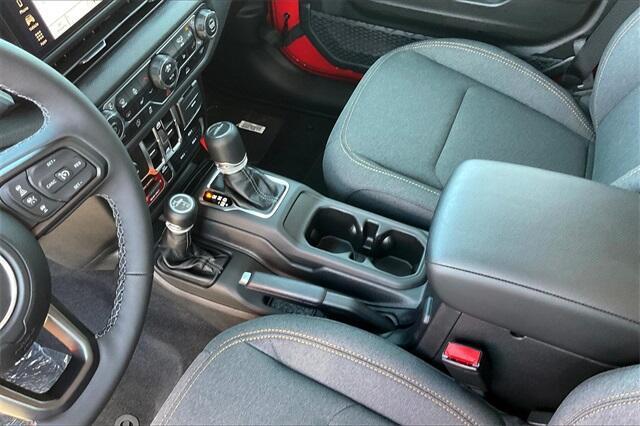 new 2025 Jeep Gladiator car, priced at $49,885