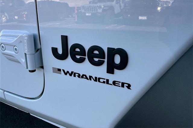 new 2024 Jeep Wrangler car