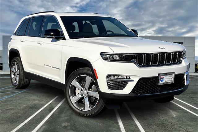 new 2025 Jeep Grand Cherokee car