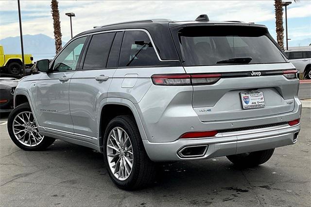 new 2023 Jeep Grand Cherokee 4xe car