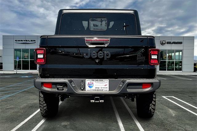 new 2024 Jeep Gladiator car