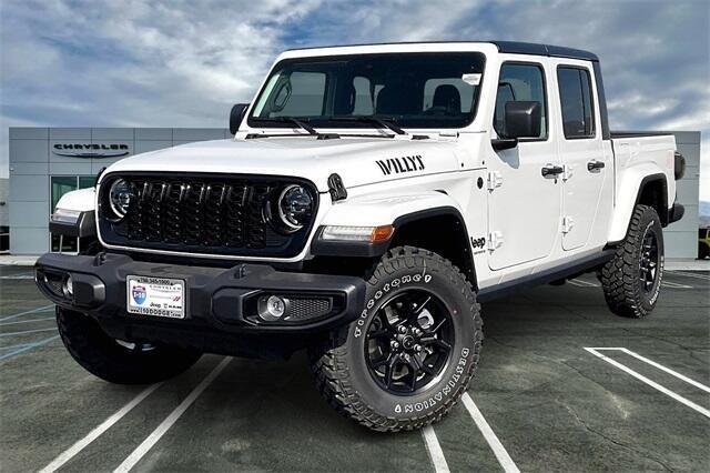 new 2025 Jeep Gladiator car, priced at $48,390