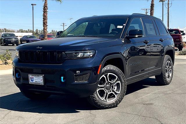 new 2023 Jeep Grand Cherokee 4xe car