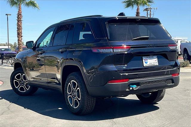 new 2023 Jeep Grand Cherokee 4xe car