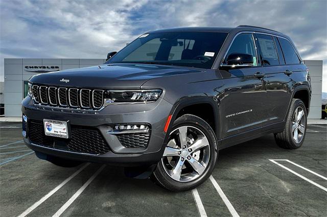 new 2025 Jeep Grand Cherokee car