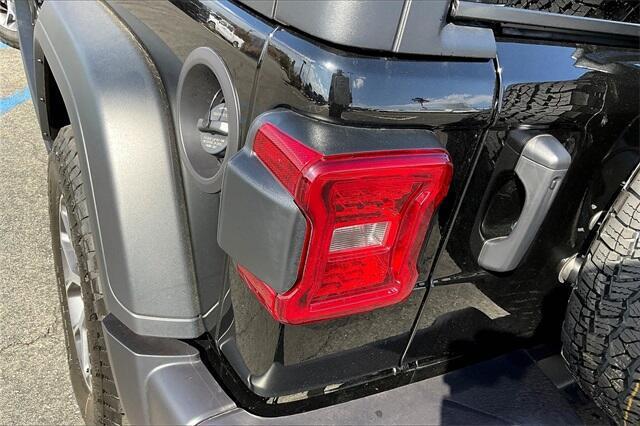 new 2025 Jeep Wrangler car, priced at $55,775