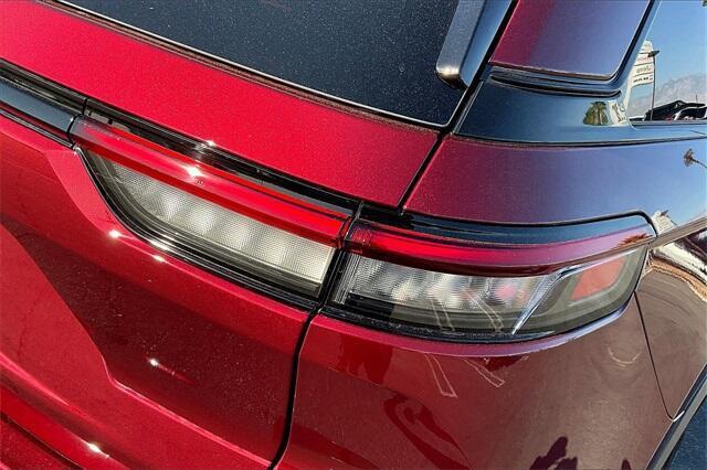 new 2025 Jeep Grand Cherokee car, priced at $45,875