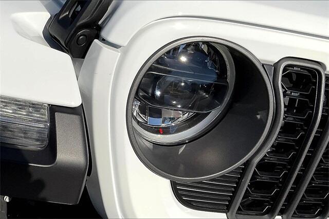 new 2025 Jeep Wrangler car, priced at $68,665