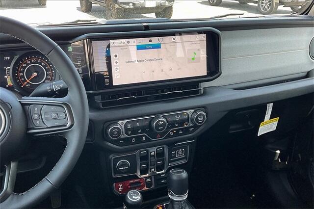 new 2025 Jeep Gladiator car, priced at $53,830