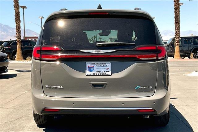 new 2023 Chrysler Pacifica car