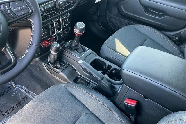 new 2025 Jeep Wrangler car, priced at $50,815