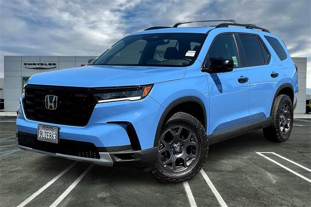 used 2025 Honda Pilot car, priced at $44,190