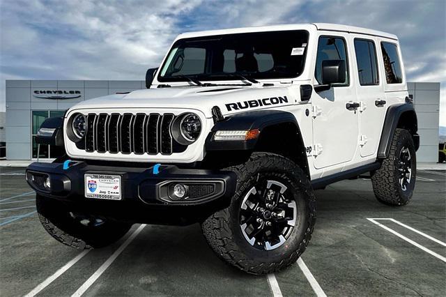 new 2025 Jeep Wrangler 4xe car