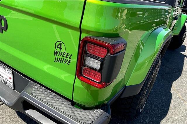 new 2025 Jeep Gladiator car, priced at $49,885