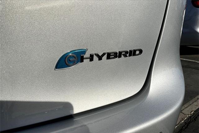 new 2023 Chrysler Pacifica Hybrid car, priced at $54,568