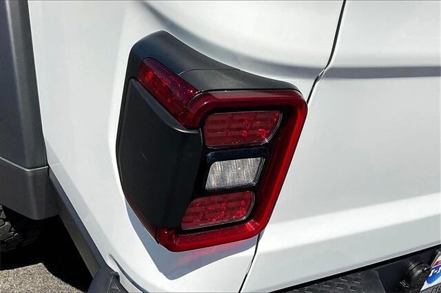 new 2025 Jeep Gladiator car, priced at $51,780