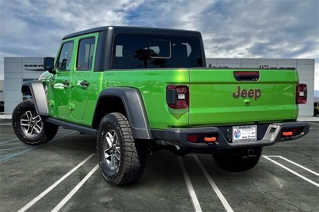 new 2025 Jeep Gladiator car, priced at $52,375