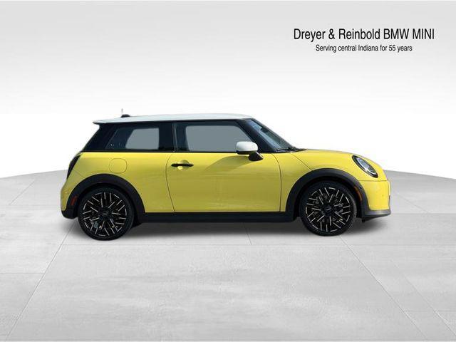 used 2025 MINI Hardtop car, priced at $33,995