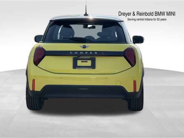 used 2025 MINI Hardtop car, priced at $33,995