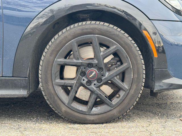 used 2025 MINI Hardtop car, priced at $33,990