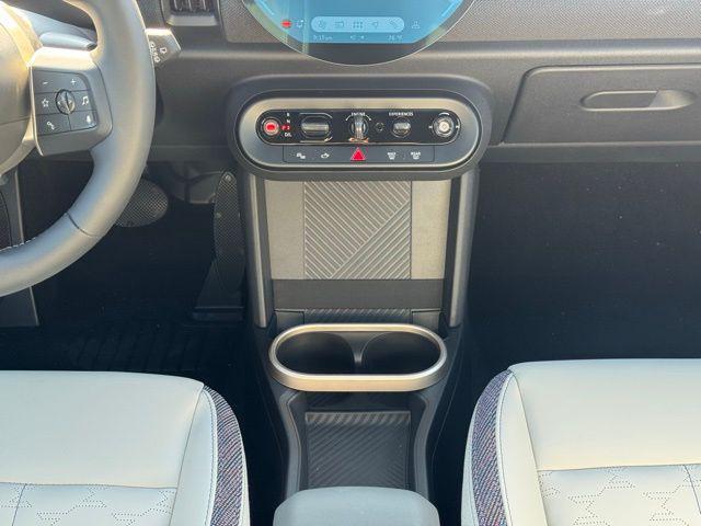new 2025 MINI Hardtop car, priced at $27,125