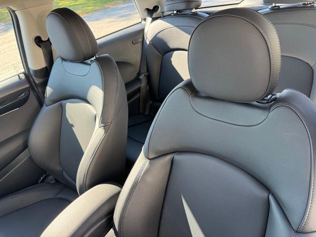 used 2023 MINI Hardtop car, priced at $28,990