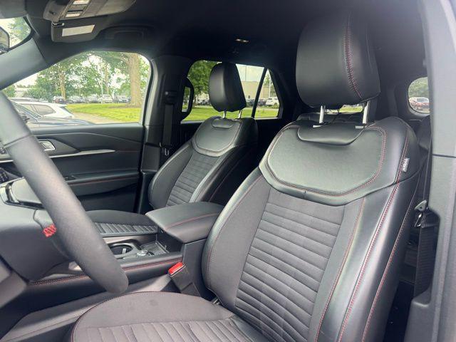 used 2025 Ford Explorer car, priced at $41,990