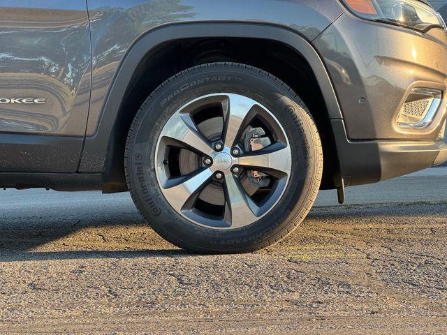 used 2019 Jeep Cherokee car, priced at $19,990