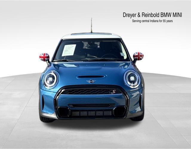 used 2024 MINI Hardtop car, priced at $27,990