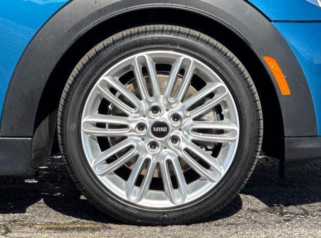 used 2024 MINI Hardtop car, priced at $27,990