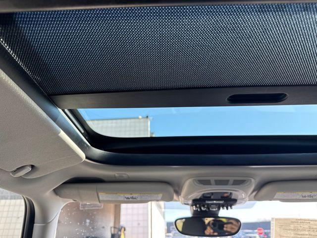 used 2024 MINI Hardtop car, priced at $27,990