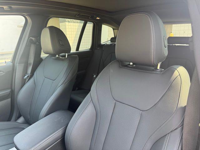 used 2024 BMW X3 car