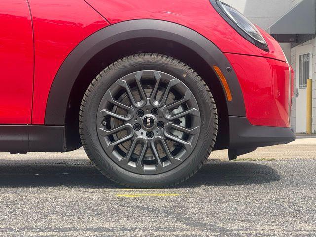 new 2025 MINI Hardtop car, priced at $38,475