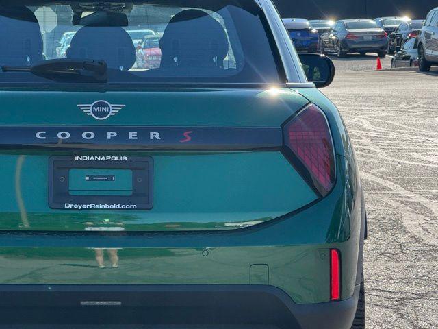 used 2025 MINI Hardtop car, priced at $33,995